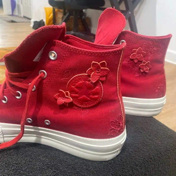 Converse Red High-Top Sneakers - Picture 3 of 5